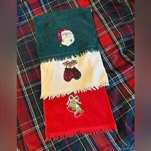 Vintage Christmas Hand Towels